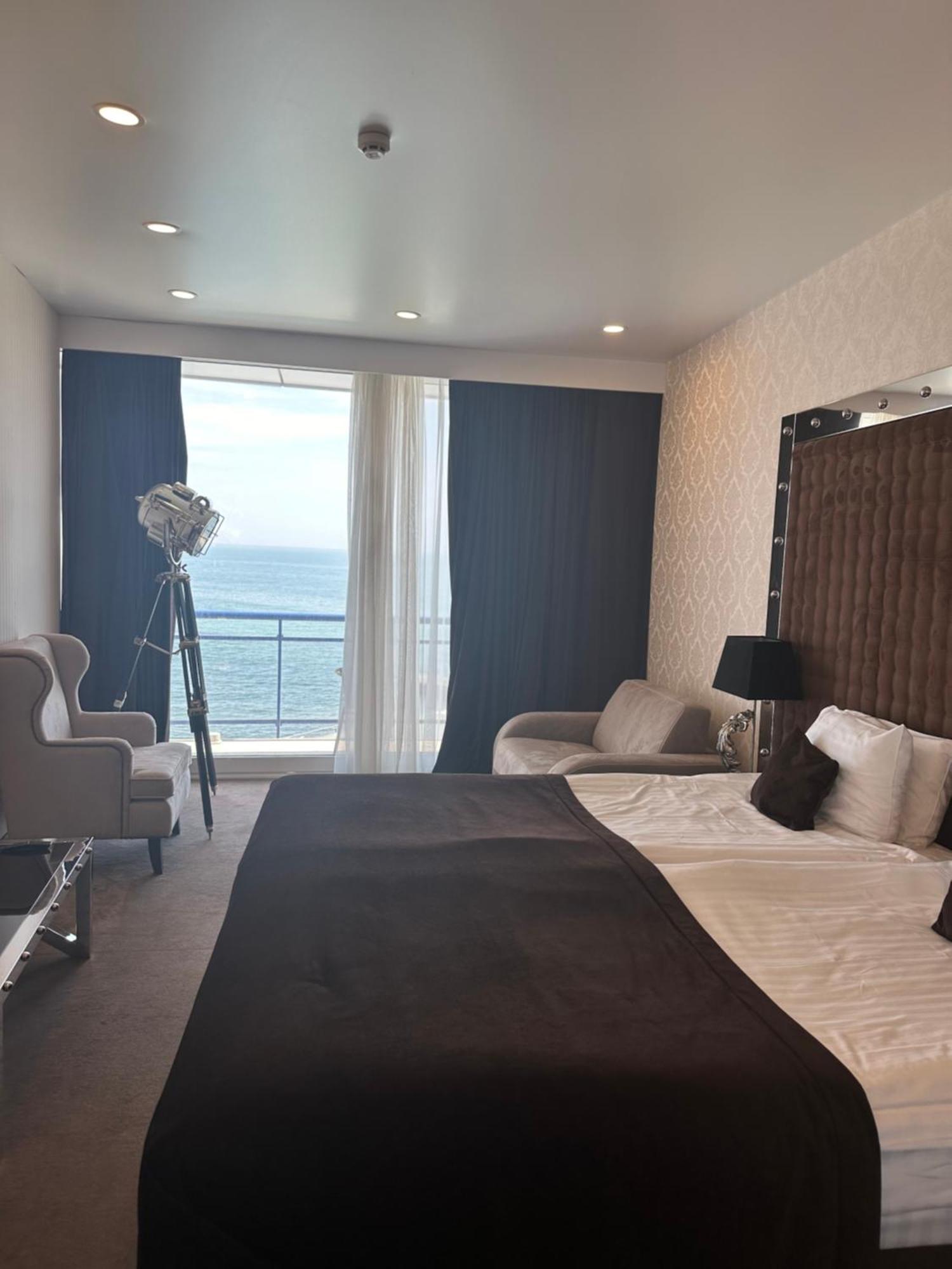 Maristella Marine Residense Hotel Apartment Oldenburg Bagian luar foto